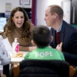 Prinz William & Herzogin Kate: Er tröstet trauernden Schuljungen: "Ich weiß, wie Du dich fühlst"