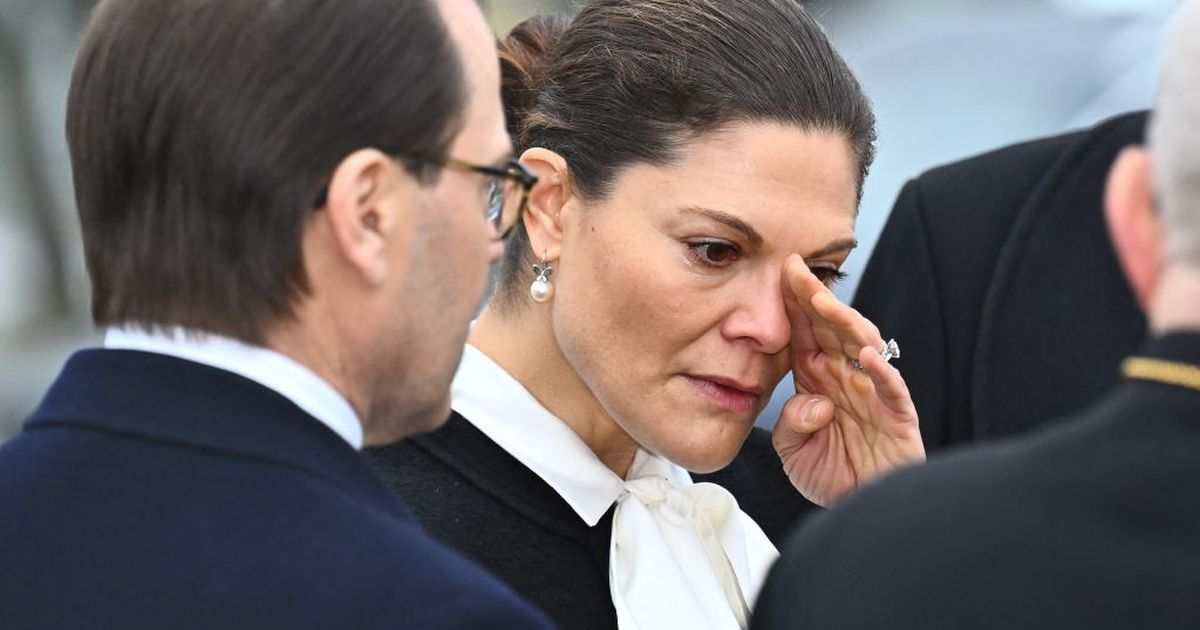 6 Wochen nach Attentat Heimlicher Besuch: Kronprinzessin Victoria spendet Schülern Trost