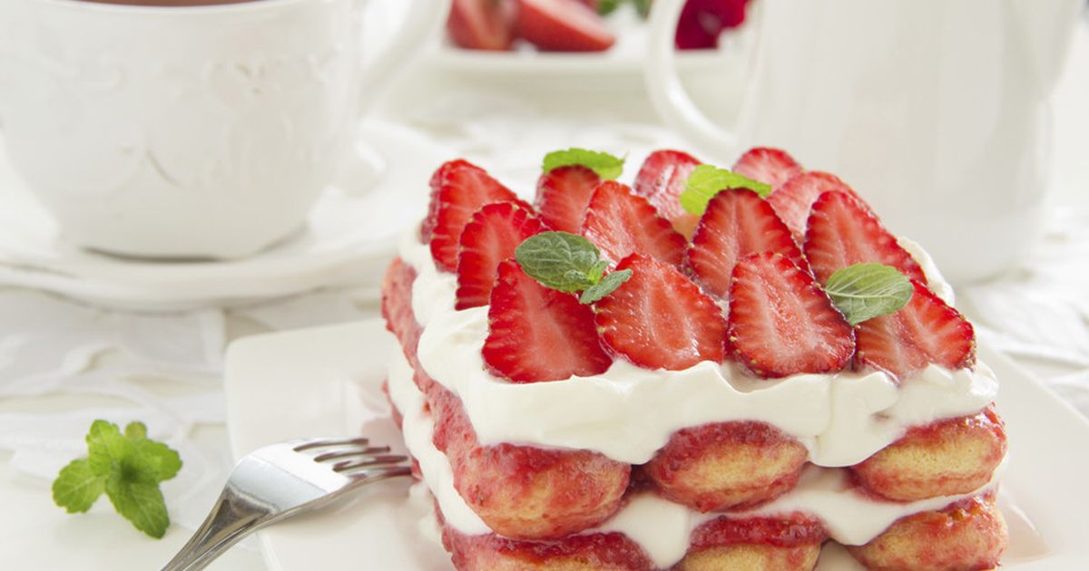 Erdbeer-Zitronen-Tiramisú: Köstliches Dessert für den Sommer zubereiten ...