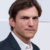 Vaskulitis: Das solltest du über die Krankheit von Ashton Kutcher wissen