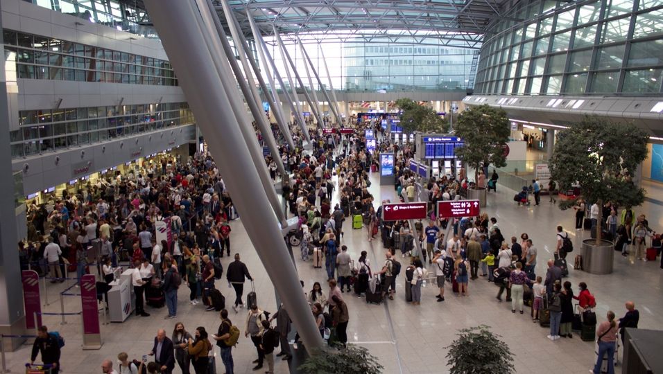 An Flughäfen in NRW herrscht Chaos