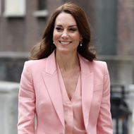 Prinzessin Kate: Ganz in Rosa: Ihr einfarbiger Anzug-Look erinnert an Barbie