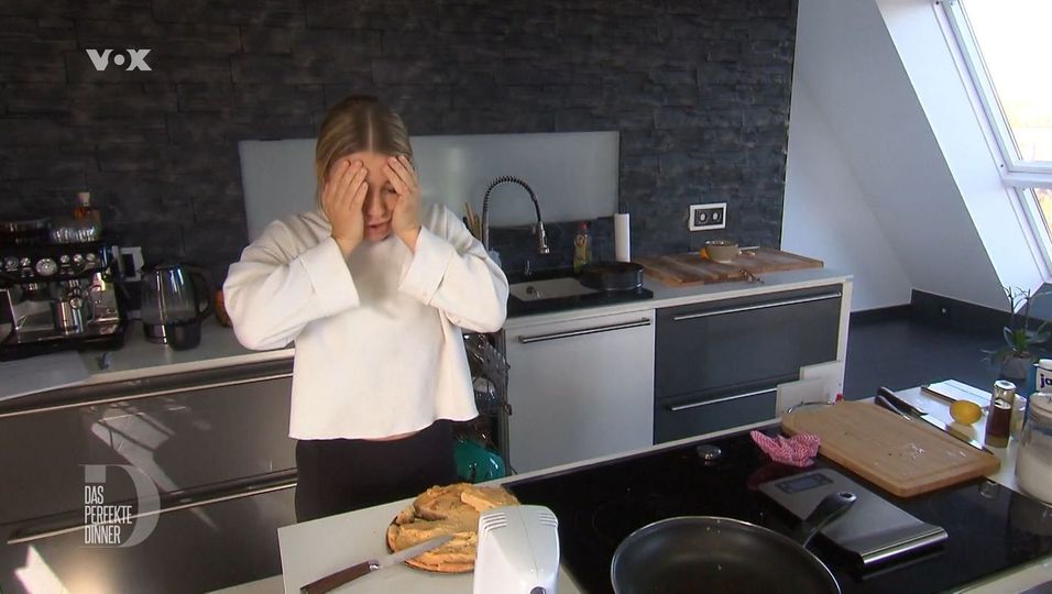 "Das ist großer Mist!": Mandelkuchen bringt "Dinner"-Gastgeberin zur Verzweiflung