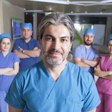 Haartransplantation bei Frauen_Dr. Serkan Aygin