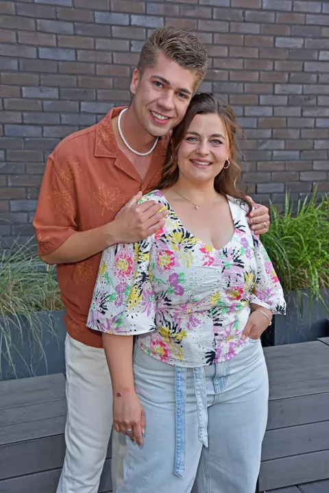 Wie Viel Dislikes Hat Bling Bling Große Namen und viel Bling Bling: Das ist die Berlin Fashion Week 2023