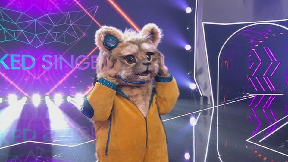 Uschi Glas ist der Babylöwe bei "The Masked Singer" BUNTE.de
