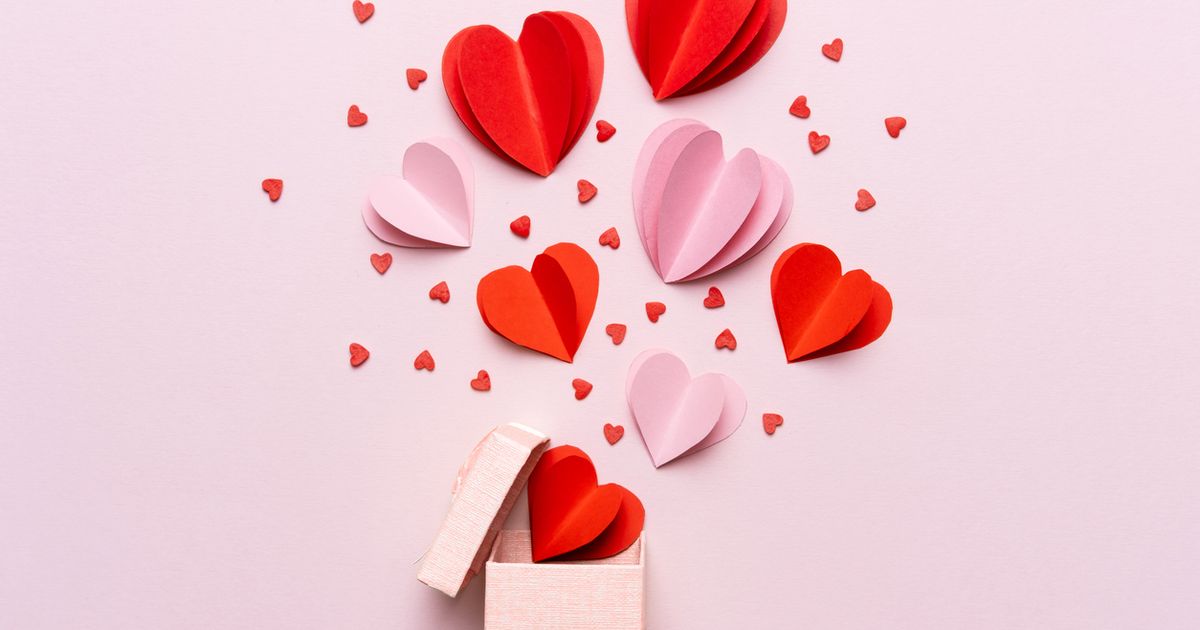 Valentinstag mit Freunden: Wie du Single-Freunde glücklich machst