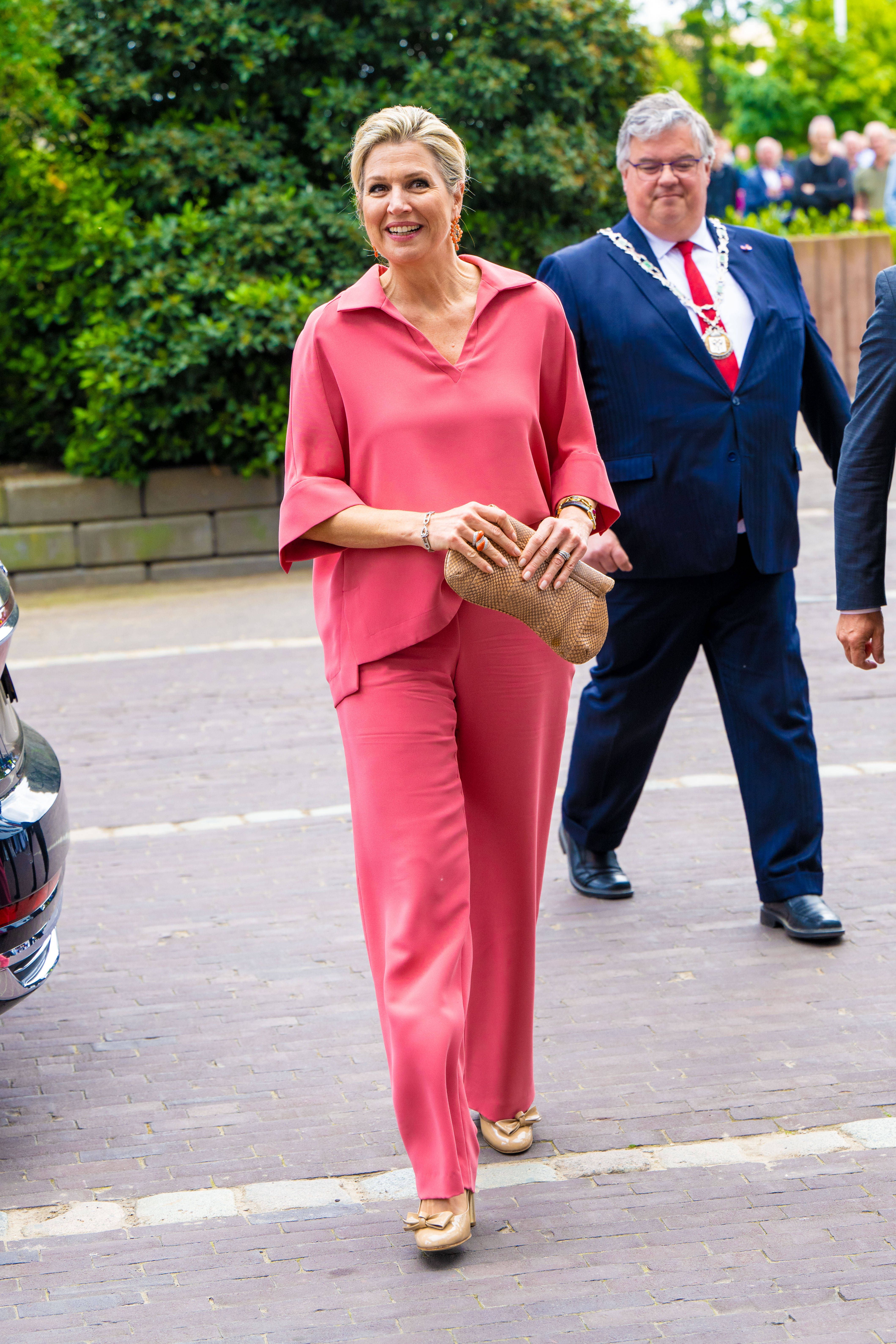 Royaler Farbtrend im Sommer: Kate, Letizia & Co. tragen nur noch diese Nuance!