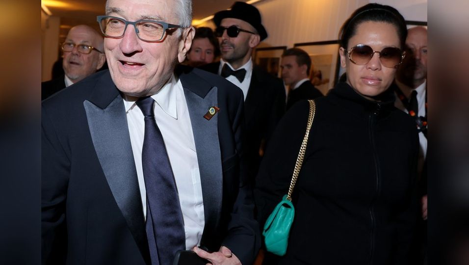 Robert De Niro und Tiffany Chen bei einer Party in Cannes.