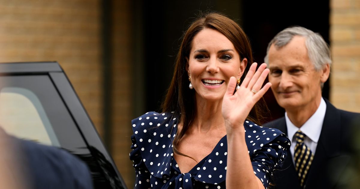 Pünktchen sind zurück So kombinieren Royals wie Prinzessin Kate den Mega-Trend
