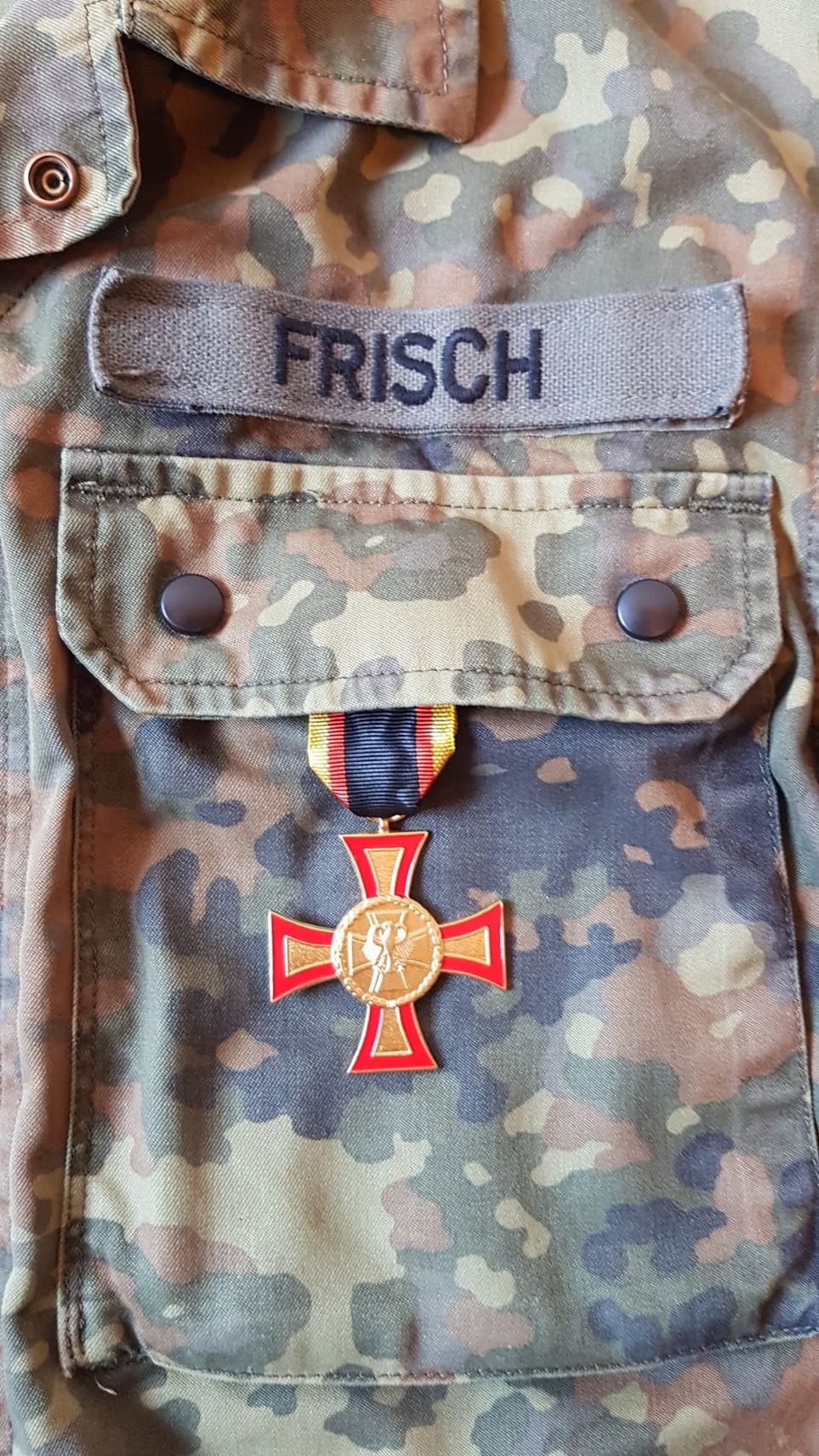 Theo Frisch Ehrenkreuz