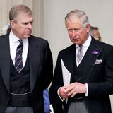 König Charles: Einladung nach Balmoral: Versöhnungsangebot für Skandal-Bruder Andrew?