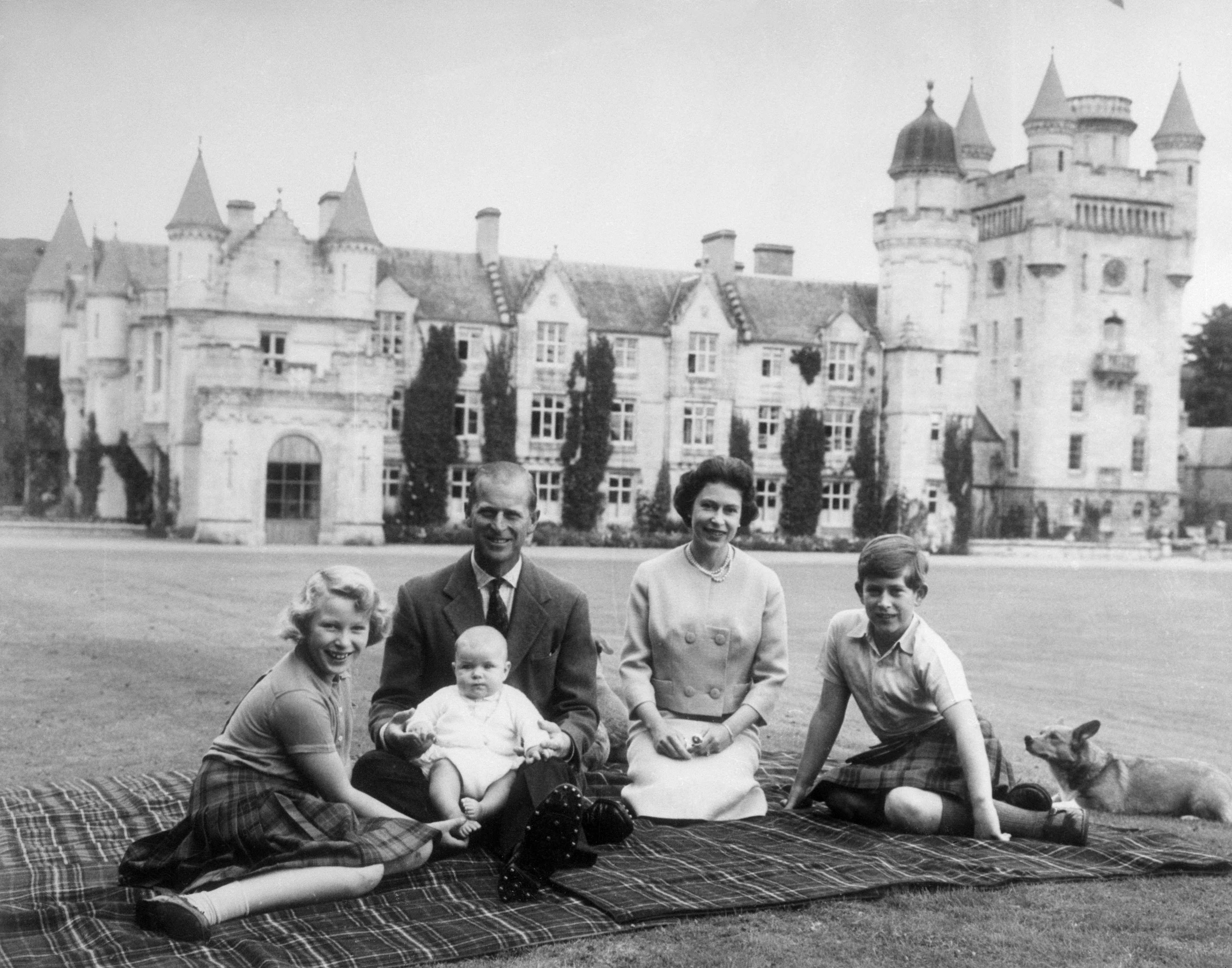 Die Windsors auf Schloss Balmoral