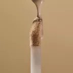 Ü50-Frauen brauchen nur diesen „Brightening Concealer“ für den perfekten Glow