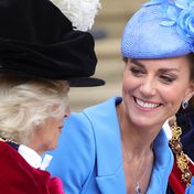 Entgegen vieler Spekulationen verstehen sich Herzogin Camilla und Herzogin Kate wohl prächtig