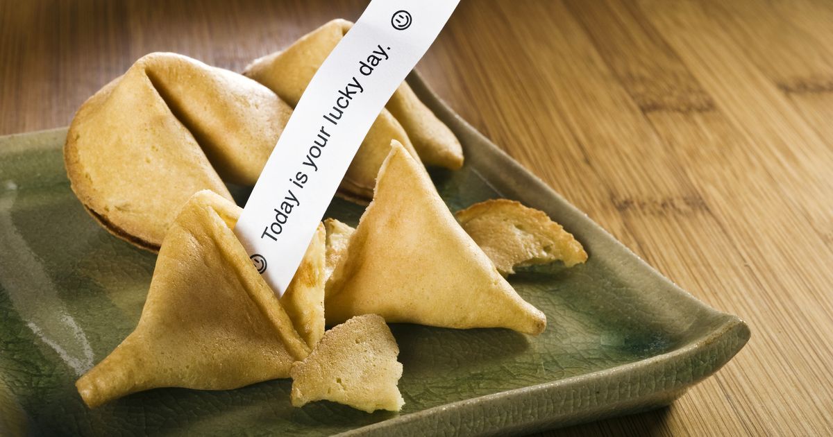 Glückskekse zu Silvester: Mit diesem Rezept backst du sie ganz einfach ...