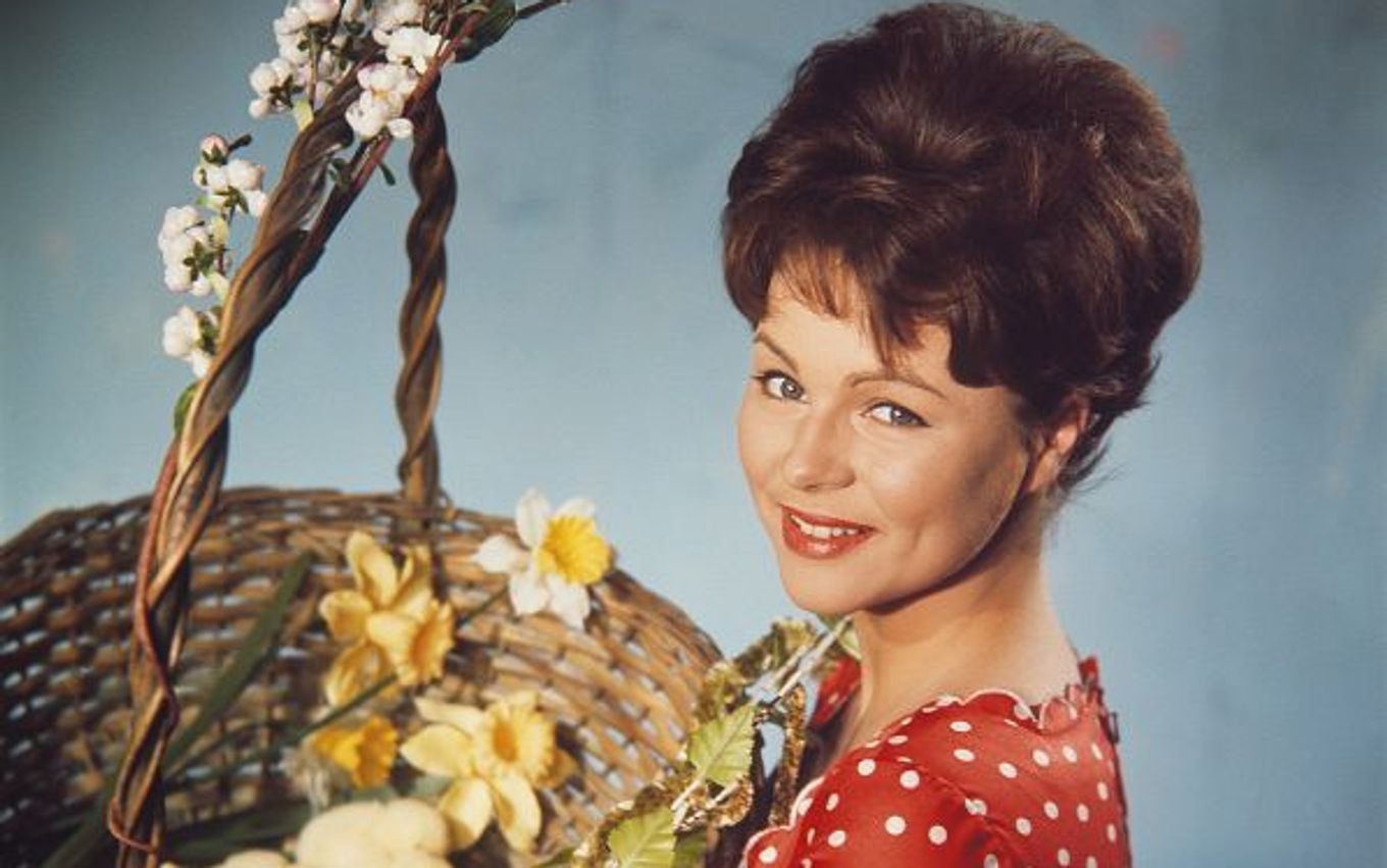 Cornelia Froboess Schlagerstar & Theatergröße Sie wird 80 Jahre alt