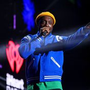 "The Black Eyed Peas"-Star Will.i.am: Fans sind empört: Statt zu performen, verbrachte er das Konzert am Handy