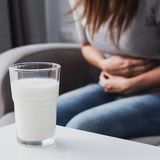 Auch das kann der Grund für Bauchschmerzen nach Milchprodukten sein