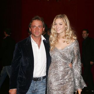 3. Beatrice turtelte von 2005 bis 2007 mit Tommaso Buti, dem Gründer der Restaurantkette „Fashion Café“. 