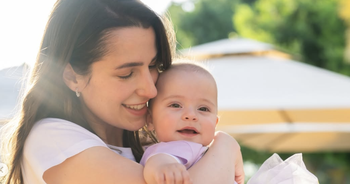 Zuckersüß! Neues Foto von Rajwa von Jordanien mit Baby Iman