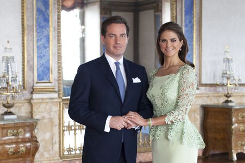 Endlich offiziell! Am 3. September bestätigte der Palast, dass Madeleine und Chris Anfang März 2013 Eltern werden.