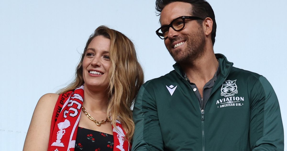 Ryan Reynolds & Blake Lively: Mit ihren Töchtern bei einem Fußballspiel