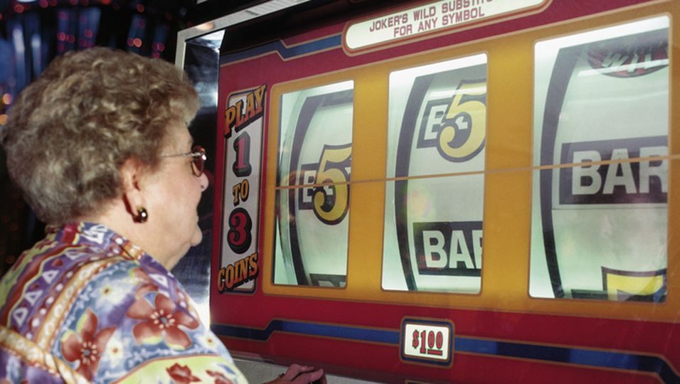 106-Jährige feiert Geburtstag in Casino – und knackt Jackpot 