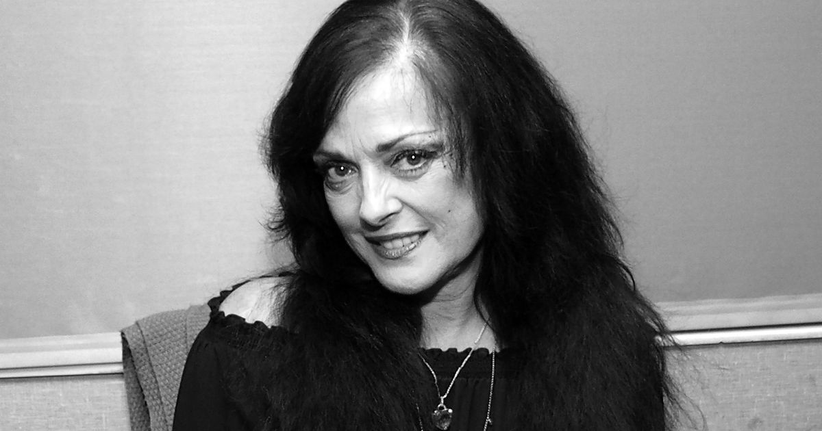 "The Addams Family"-Star Lisa Loring: Erste "Wednesday" im Alter von 64 Jahren gestorben