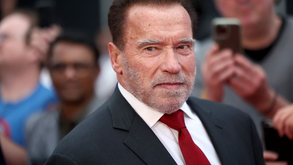 Arnold Schwarzenegger - Über seine traurige Kindheit: "Es gab viel Brutalität zu Hause"