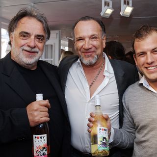 Duvetica-Chef Giampierro Vagliano mit Oskar Schnitzer und Philipp Schnitzer