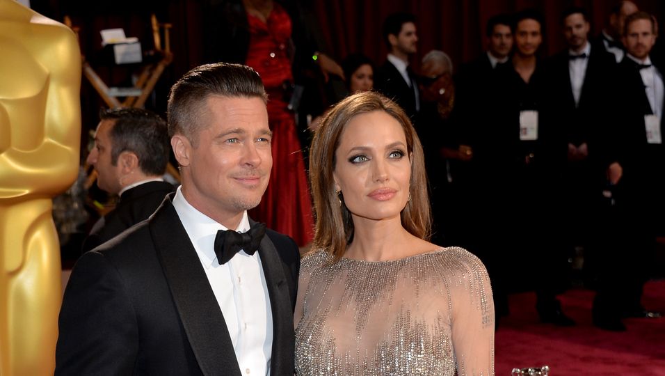 Brad Pitt Partnertattoo Mit Angelina Bunte De