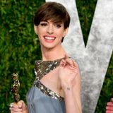 Kurz und gut wie Anne Hathaway - Pixie Cut: So gelingt der Kurzhaarschnitt