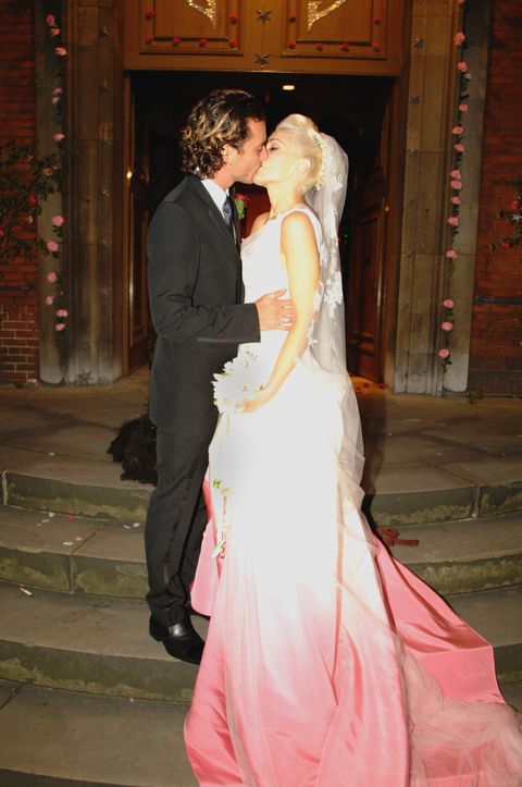 Soooo schön: Auch Gwen Stefani heiratet schon elf Jahre zuvor in einer Robe von Skandal-Designer John Galliano.
