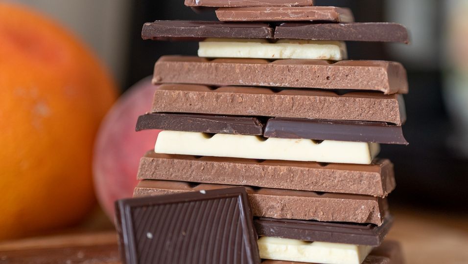 Salmonellen-Gefahr:  Weiterer Schokoladen-Hersteller ruft Produkte zurück.