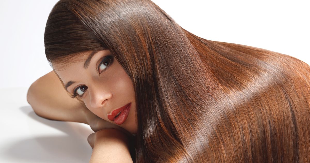Glatt & seidig : Liquid Hair ist der schönste Frisuren-Trend für den Winter