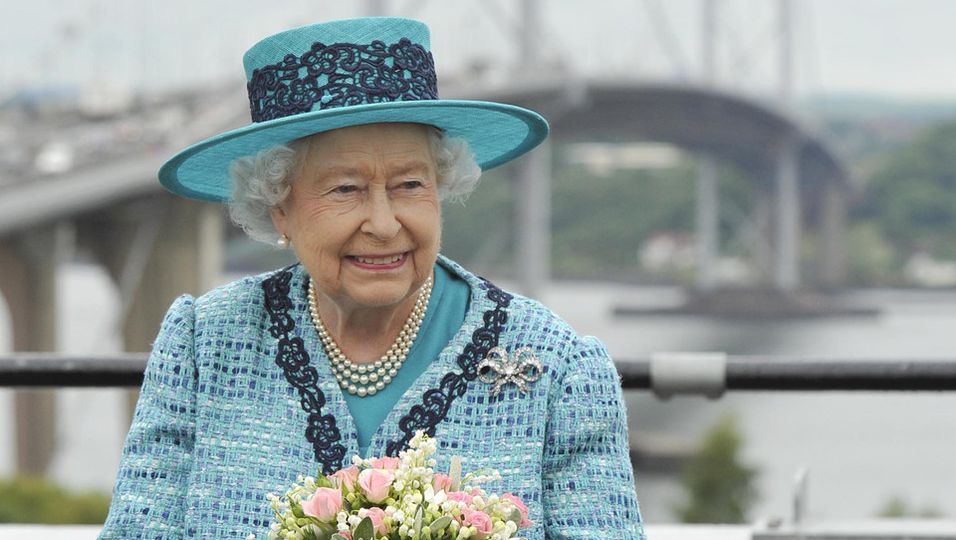 Queen Elizabeth II. | War ihr Pferd beim Rennen in Ascot gedopt?