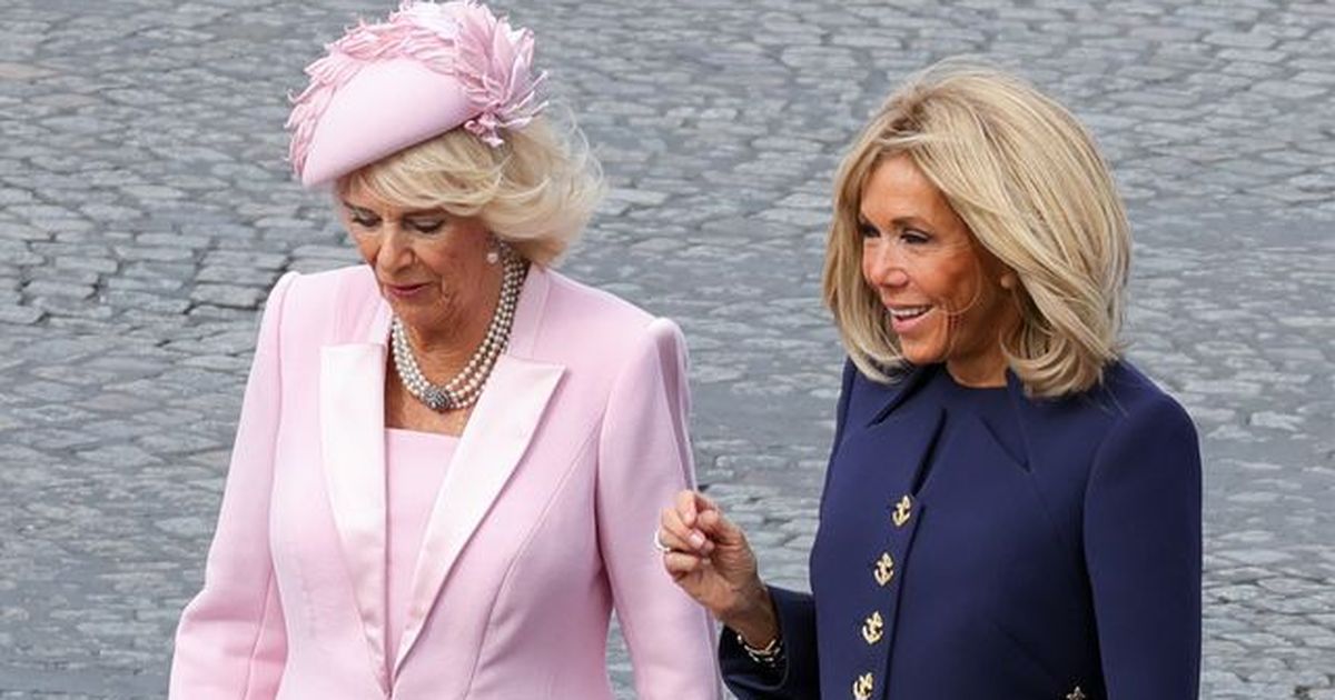 Königin Camilla & Brigitte Macron: In Frankreich kämpfen sie mit ihren Frisuren