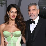 Amal und George Clooney sind seit 2014 verheiratet. Im Juni 2017 kamen ihre Zwillinge Alexander und Ella zur Welt.