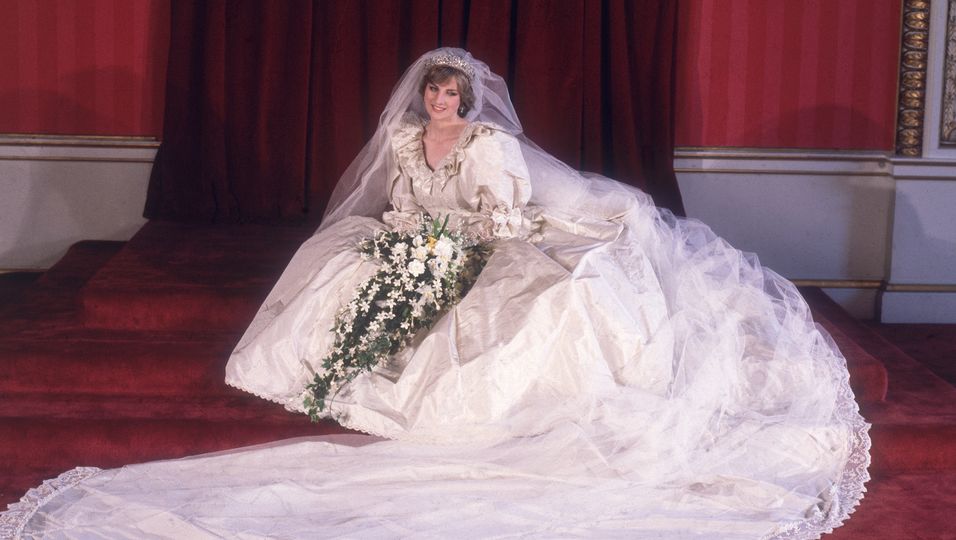 Prinzessin Diana: Designer waren "entsetzt", als sie das Hochzeitskleid sahen