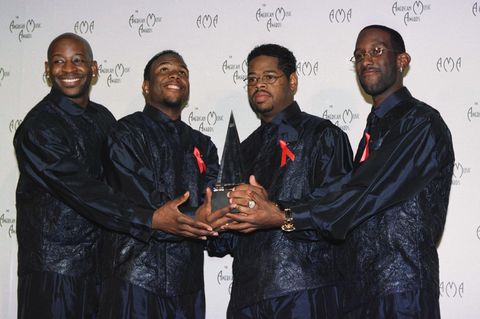 Ein Jahr später feierten auch Boyz II Men mit Songs wie „End of the Road“ und „I&#039;ll Make Love to You“ ihren weltweiten Durchbruch.