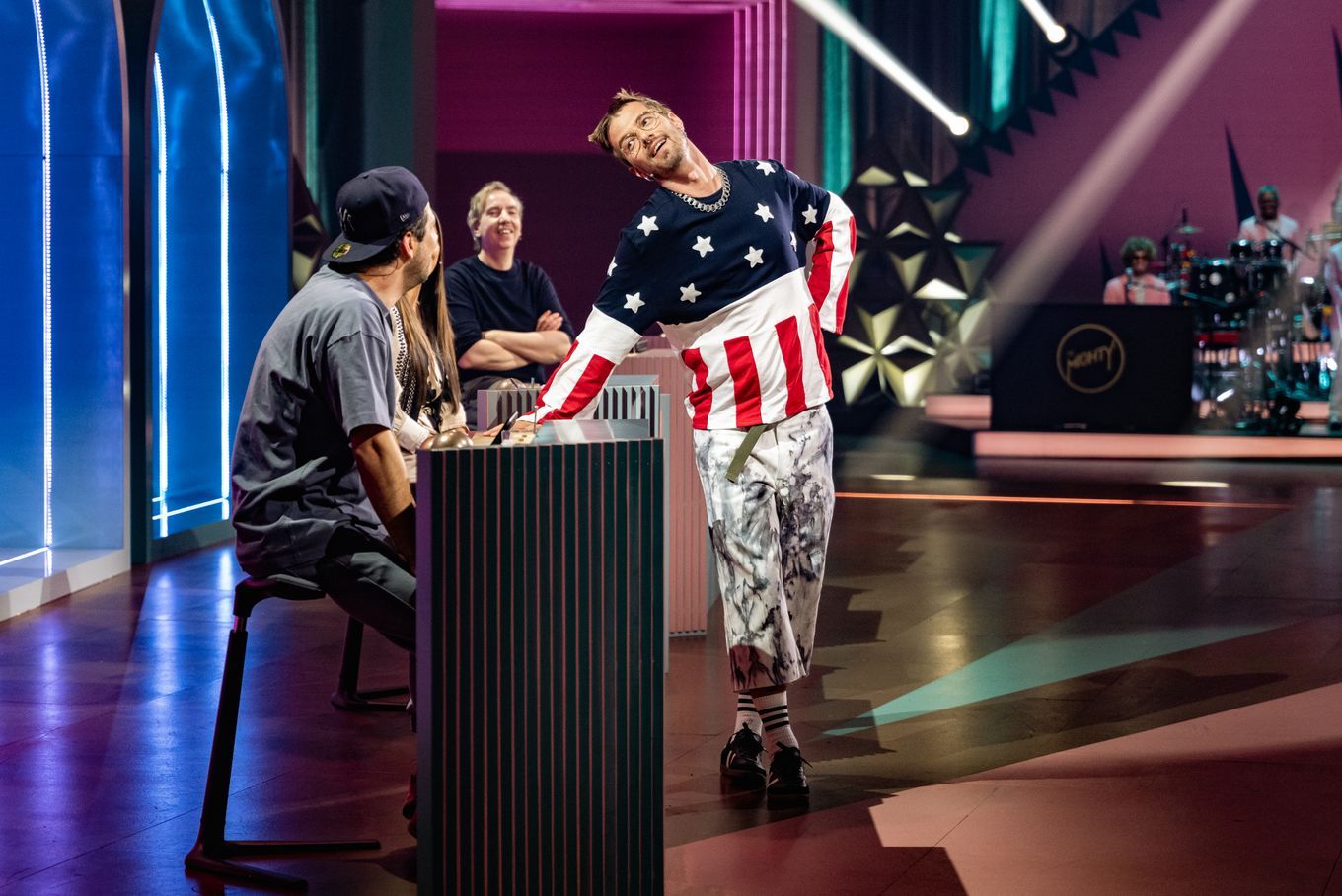 Joko schmuggelt sich bei 'The Voice' als Kandidat ein - und verliert danach seine Show