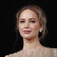Unter 75 Euro: Neu-Mama Jennifer Lawrence liebt ein lässiges Sommeroutfit