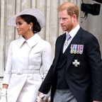 Prinz Harry & Herzogin Meghan: Enthüllungsbuch-Autor: "Sie stellen eine Gefahr für die königliche Familie dar"