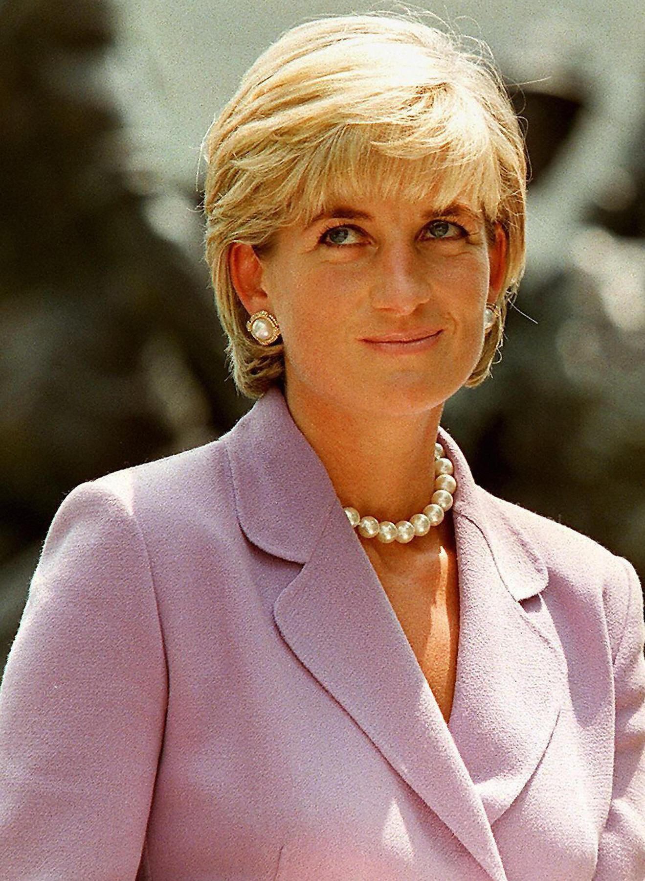 Prinzessin Diana (†36)
