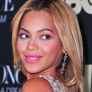 Beyoncé, Meghan Markle & Co.: Sie lieben eine deutsche 15-Euro-Creme für sanfte Haut