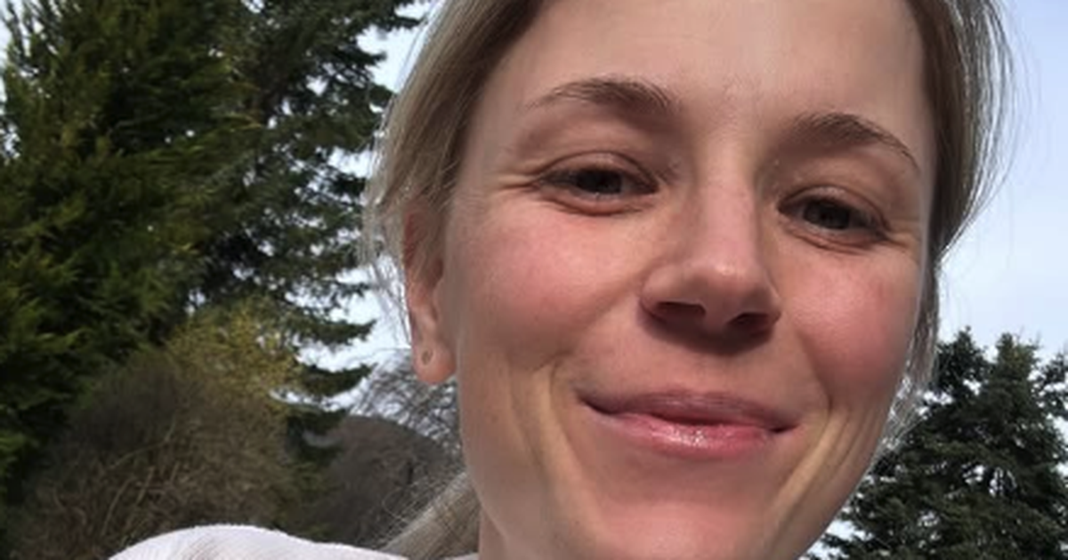 "Bisschen müde, aber sehr happy" Miriam Neureuther meldet sich nach der Geburt zurück