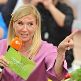 Andrea Kiewel - Sie ärgert sich über peinlichen Patzer im ZDF-Fernsehgarten
