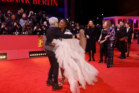 Berlinale 2023: Edle Roben und außergewöhnliche Looks: Die schönsten Bilder vom roten Teppich