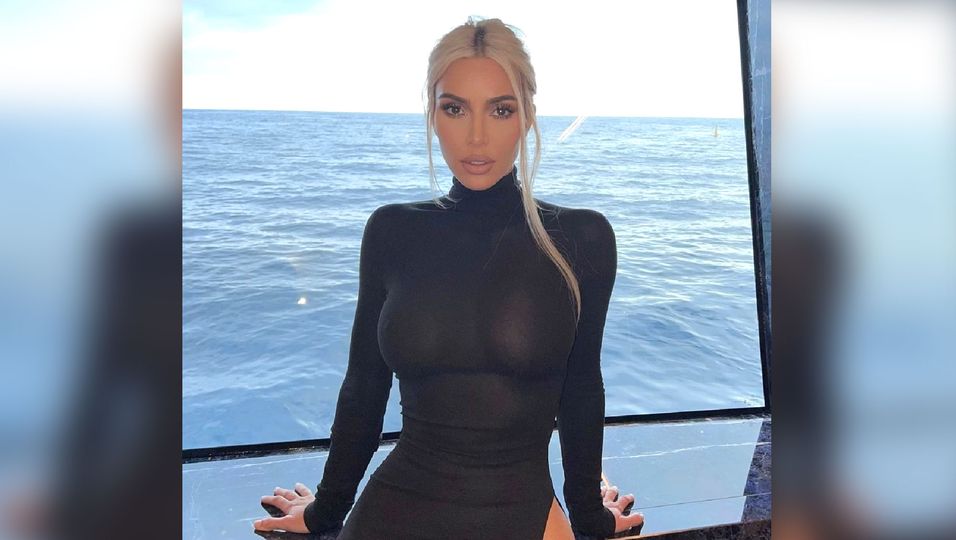 Kim Kardashian: Sie zeigt der ganzen Welt ihren blanken Hintern